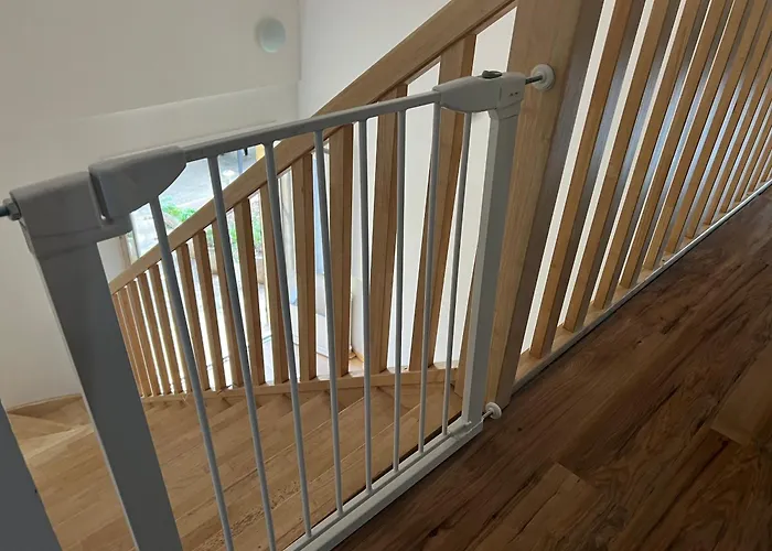 La Grande Maison De La Campagne, Au Pieds Des Pyrénées Ariégeoises