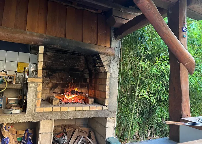Villa La Grande Maison De La Campagne, Au Pieds Des Pyrénées Ariégeoises Arignac